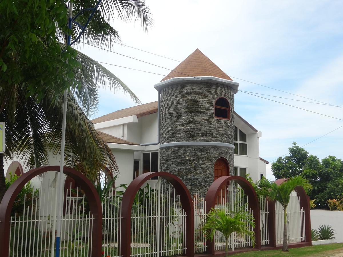 Hotel House Rapunzel Oslob Exterior foto